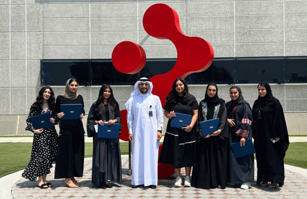 Bahrain Network (BNET) concludes its Summer Graduate Programme